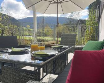 Hirschle - Alpirsbach - Patio