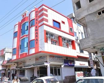 Hotel Swarat - Satna - Building