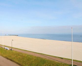 bi Strön - Hörnum - Strand