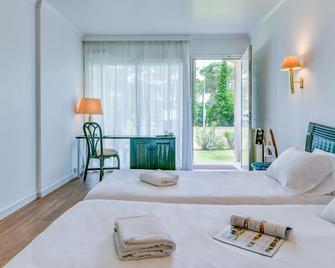Hotel La Forestière - Biscarrosse - Bedroom