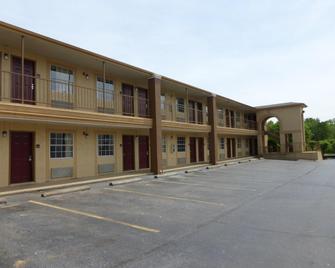 Red Roof Inn Columbia, TN - Columbia - Building