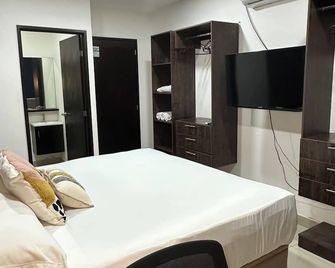 Family House 5 Private Rooms, Antiguo Cuscatlán - Antiguo Cuscatlán - Habitación