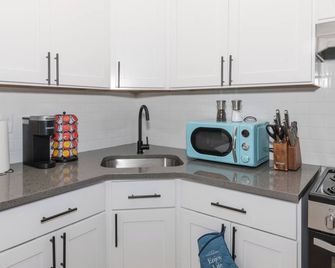 Albany Business Class Apartment - Albany - Kitchen