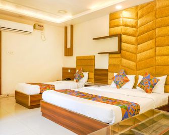 Fabhotel Royal Aanandam - Gwalior - Bedroom