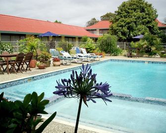 ايربورت جولد ستار موتل - أوكلاند - حوض السباحة