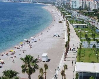 Cender Hotel - Antalya - Plage