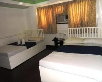Vest Grand Suites - Tagbilaran City - Ložnice