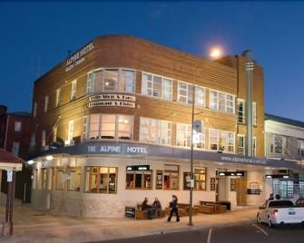 Alpine Hotel - Cooma - Gebäude