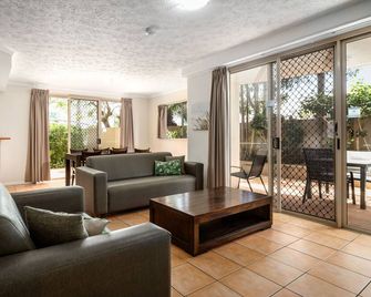 Turtle Beach Resort - Mermaid Beach - Huiskamer