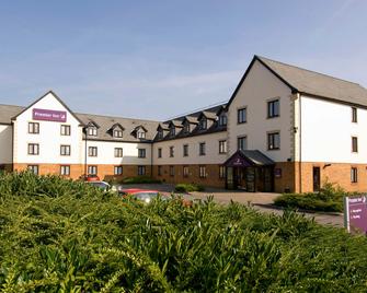 Premier Inn Gloucester (Barnwood) - Gloucester - Building