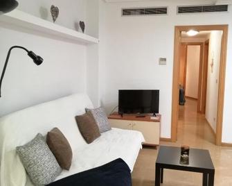 Apartamentos Dos Torres Gandalf - Excelente ubicación centrica con garaje incluido - Saragossa - Wohnzimmer