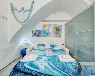 Oltremare - Happy Rentals - San Remo - Slaapkamer