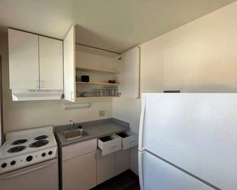 Liberty Valley Short Term Rental - 27 - Madison - Kitchen