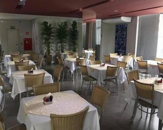 Verona Tower Hotel - Divinópolis - Restaurante