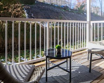 Micro Boutique Living Fredericton - Fredericton - Balcón