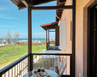 Villa Melia Luxury Suites - Ierissós - Balcony