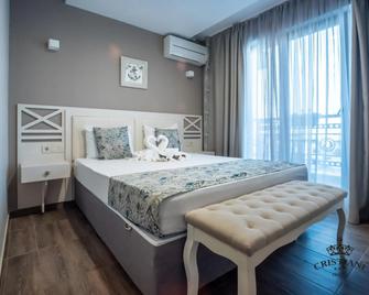Cristiani Hotel Sozopol - Sozopol - Bedroom