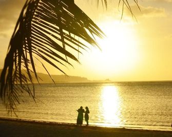 Beachfront 1br - Unit 204 Ocean Villa - Tamuning - Ranta
