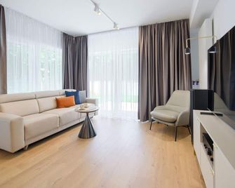 Sand Dunes, Sun & Snow - Dziwnów - Pokój dzienny