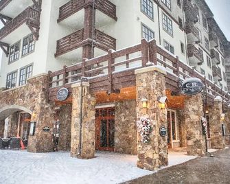 Passage Point at Center Village by Copper Mountain Lodging - Copper Mountain - Building