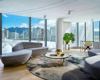 JW Marriott Parq Vancouver - Vancouver - Living room