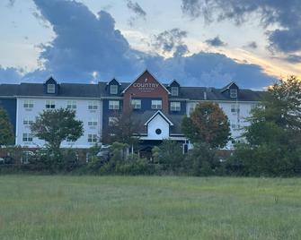 Country Inn & Suites by Radisson, Concord, NC - Concord - Gebäude