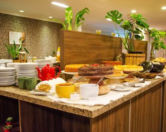 Hotel Ze Maria - Pouso Alegre - Buffet