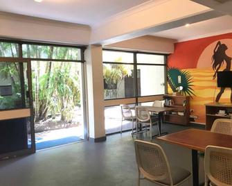 Koala Beach Resort Cairns - Cairns - Restaurant
