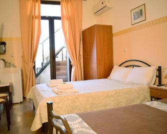 ストア ルームズ チニア オールド ポート - ハニア - 寝室