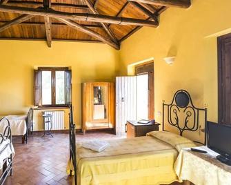Feudo di Villa Anticaglia - Briatico - Camera da letto