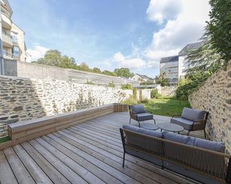 Le Garden - Wifi - Jardin - Gare - Laval - Patio