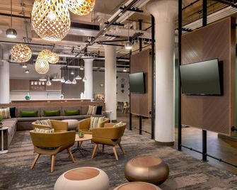 Element Moline - Moline - Lounge