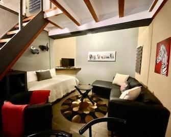 Boomhuisie - Komatipoort - Wohnzimmer