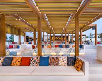 So/ Sotogrande - Sotogrande - Building