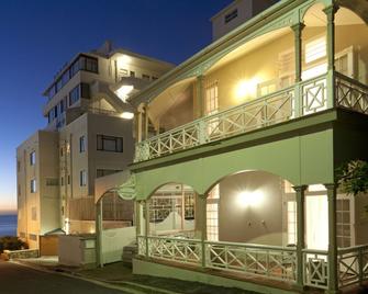 Amoris Guest House-Sea Point - קייפ טאון - בניין