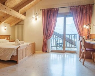 Casa Moresc - Borzago - Schlafzimmer