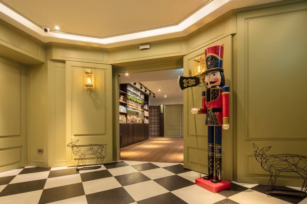 أرتريب هوتل