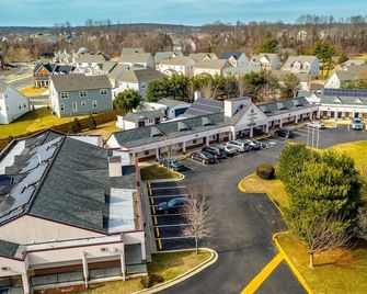 Executive Inn And Suites - Upper Marlboro - Outdoors view