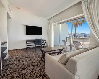 The Sharon Seaside Retreat - Herzliya - Sala de estar