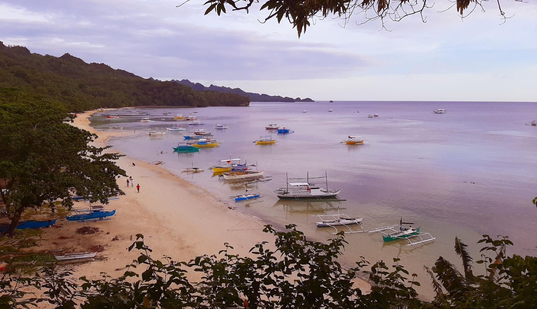 Nataasan Beach Resort And Dive Center