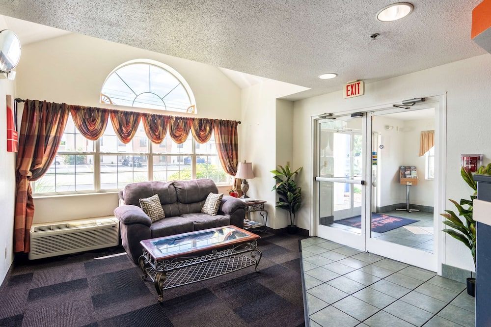 Motel 6 Chattanooga Downtown - שאטאנוגה - סלון