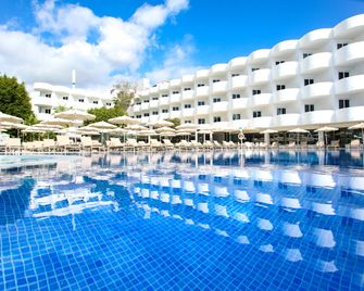 Sentido Fido Tucan - Adults Only - كالا دي اور - حوض السباحة