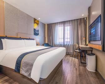 Homeinn Selected Hotel (Tianjin Hedong Wanda Plaza Sunshine Week Eight) - Tianjin - Bedroom