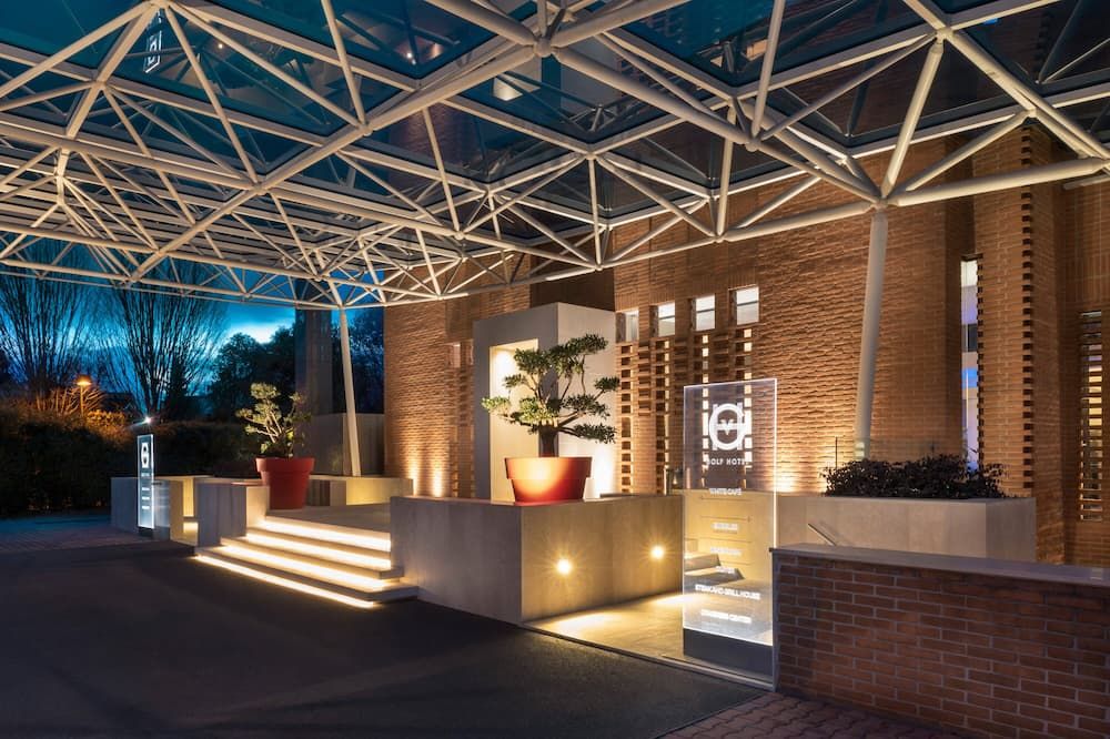 Ghv Hotel thumbnail 2