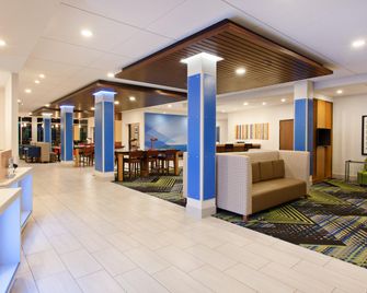 Holiday Inn Express & Suites Moses Lake By IHG - Moses Lake - Лоббі