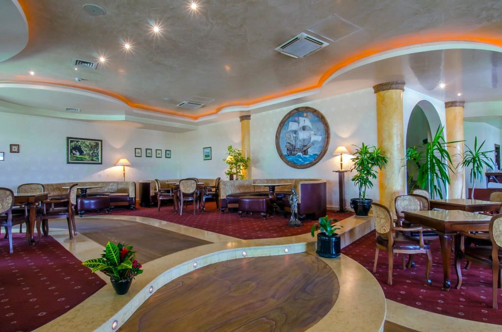 هوتل أدميرال