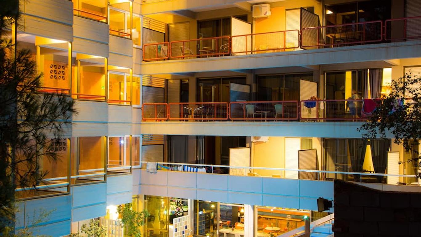 Apollonia Hotel Apartments