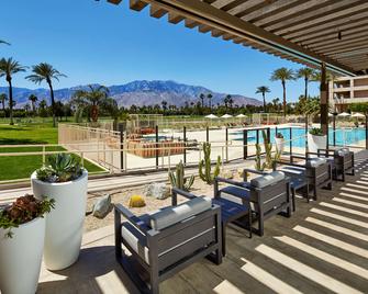 DoubleTree by Hilton Golf Resort Palm Springs - Cathedral City - Pool