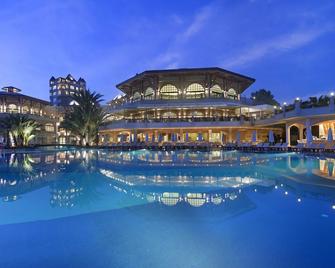 Papillon Zeugma Relaxury - Belek - Pool