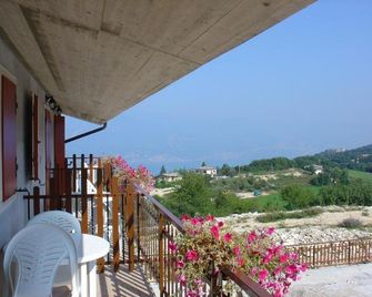 Hotel Belvedere - San Zeno di Montagna - Balcon